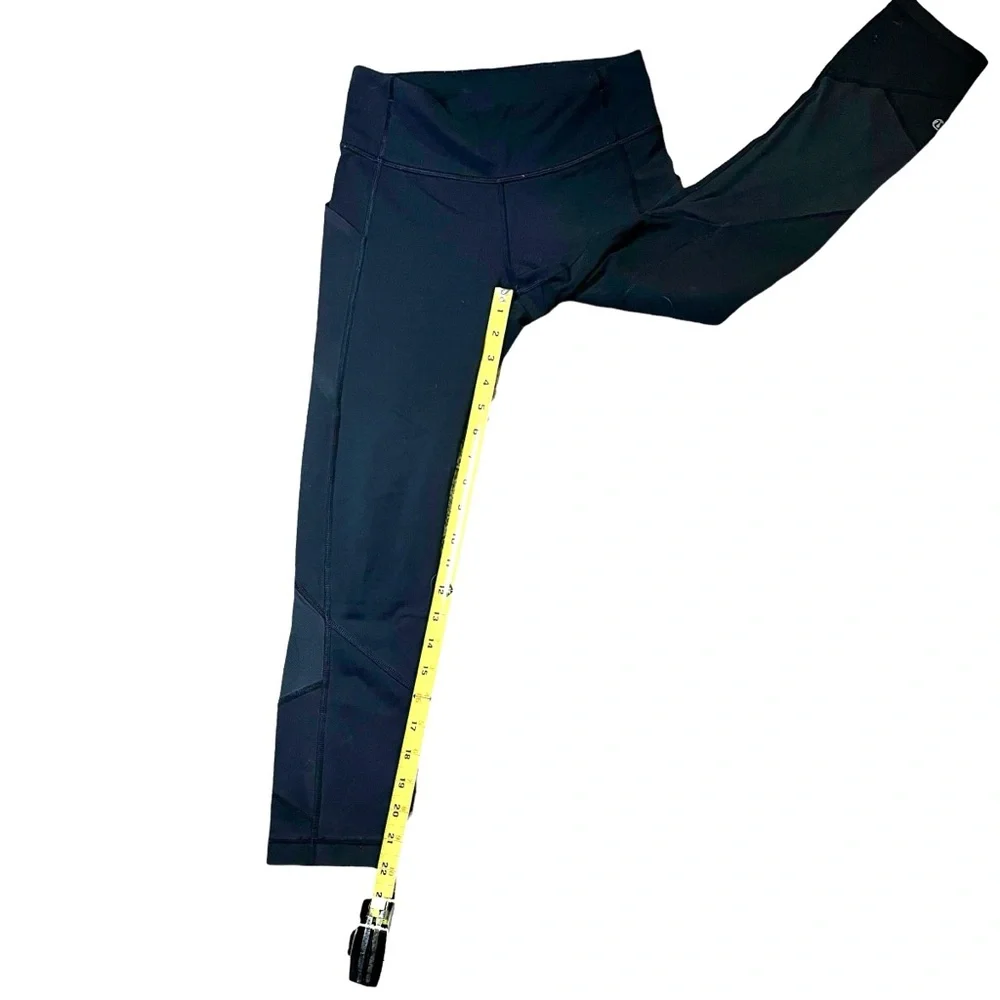 Lululemon Black Base Pace High-Rise Cropped Leggings 22" Size 4 - Picture 3 of 8